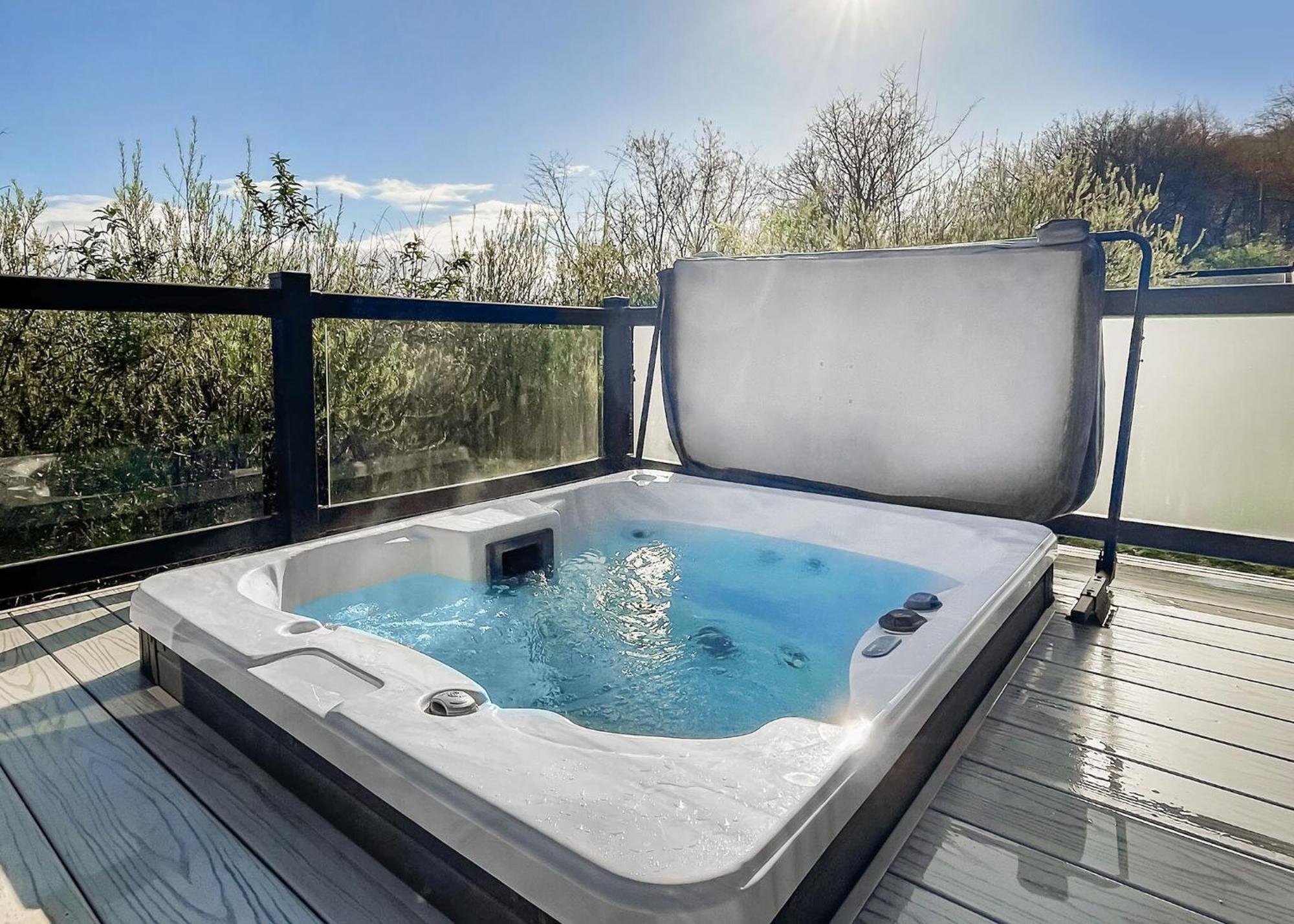 Cheddar Woods Resort And Spa المظهر الخارجي الصورة